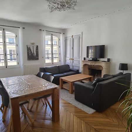 Appartamento 3 Pieces 4****, Au Coeur Du Quartier Historique Versailles Esterno foto