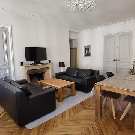 Appartamento 3 Pieces 4****, Au Coeur Du Quartier Historique Versailles Esterno foto