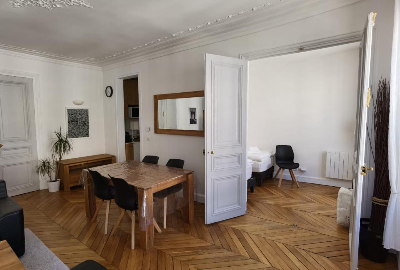 Appartamento 3 Pieces 4****, Au Coeur Du Quartier Historique Versailles Esterno foto